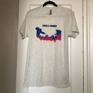 “Godzilla vs Kong” T-Shirt, Sizes S, L, XL. NWOT